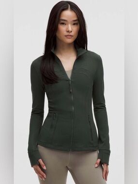 Lululemon NWT Define Nulu Jacket Rain Forests Green Size 2